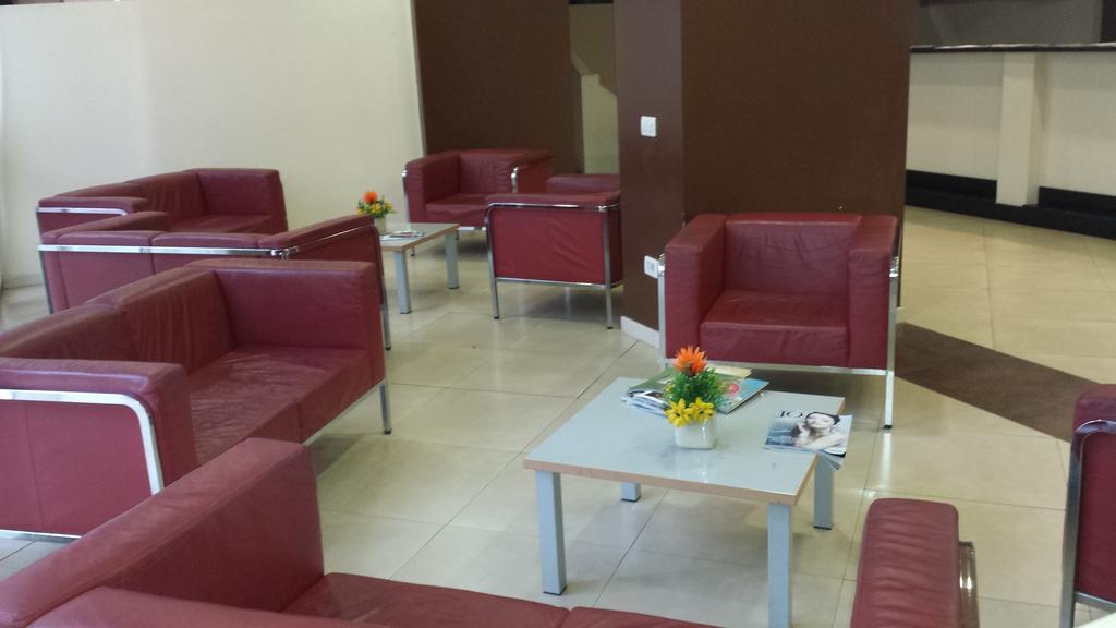 Hotel Palace Prato ภายนอก รูปภาพ