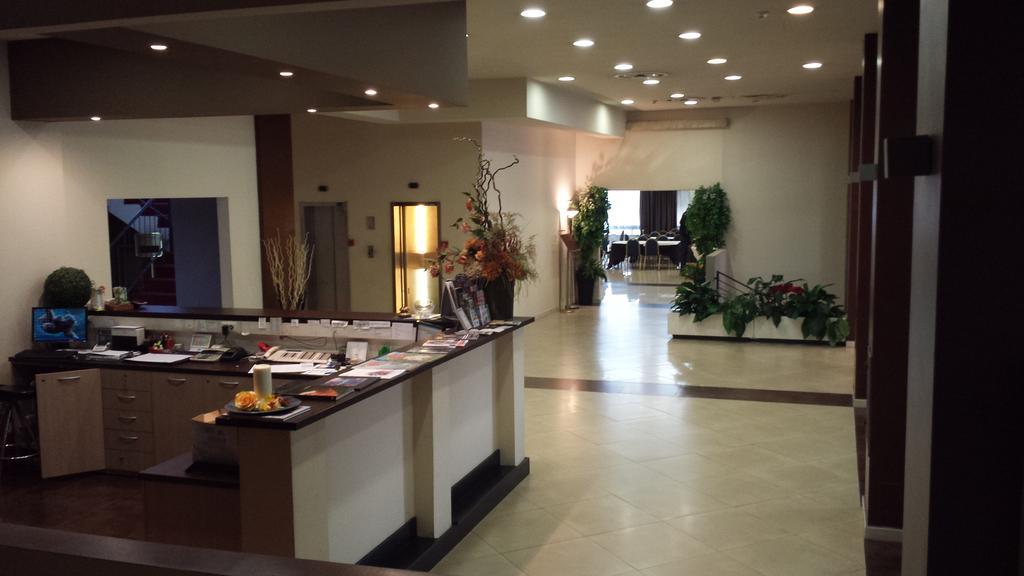 Hotel Palace Prato ภายนอก รูปภาพ